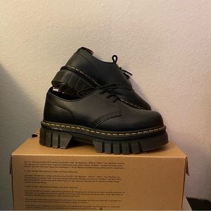 🖤Audrick Nappa Leather Platform AirWair Dr. Martens🖤